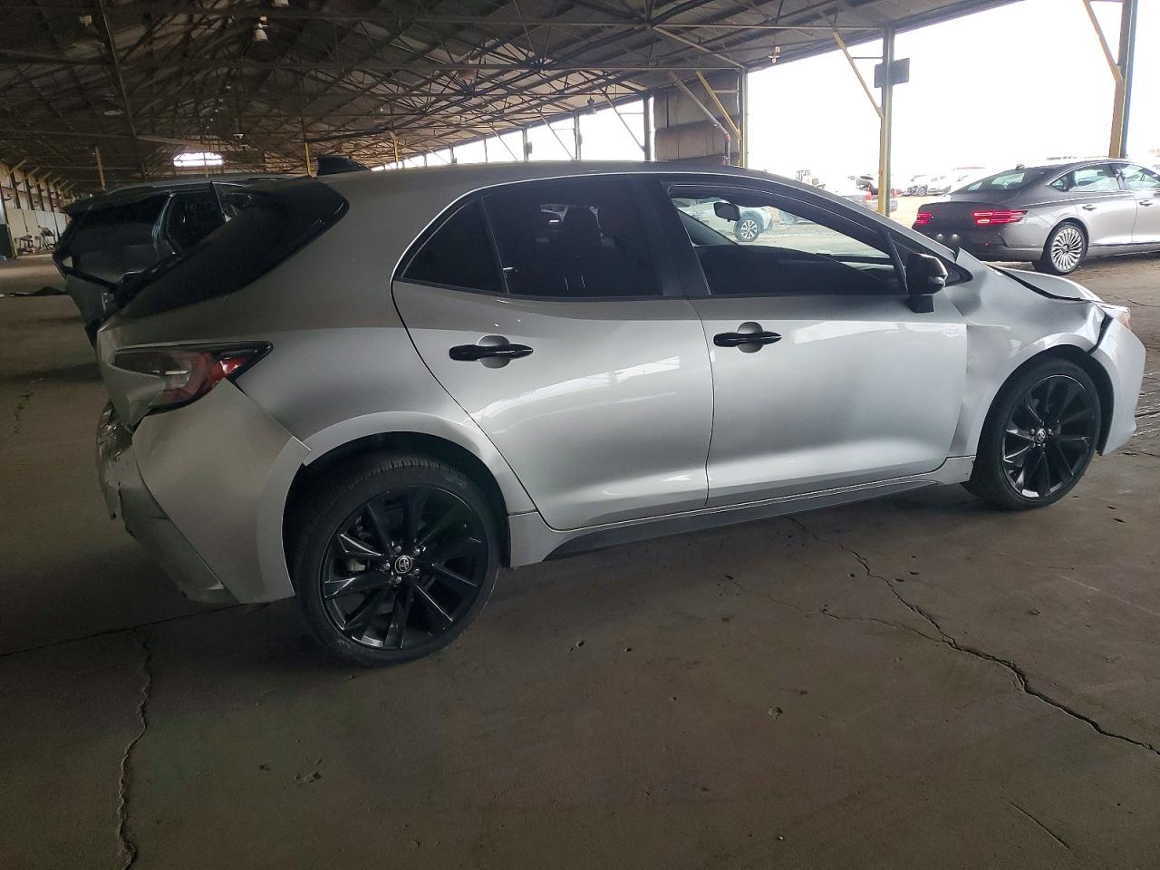 2021 TOYOTA COROLLA SE photo 3