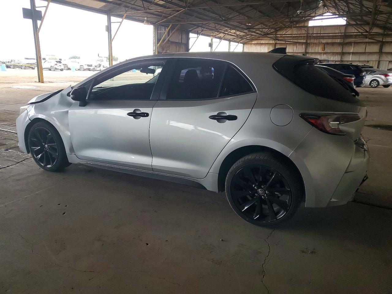 2021 TOYOTA COROLLA SE photo 2
