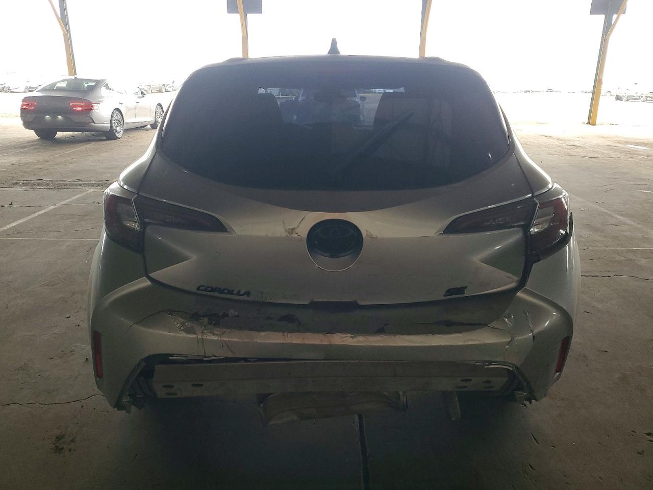 2021 TOYOTA COROLLA SE photo 6