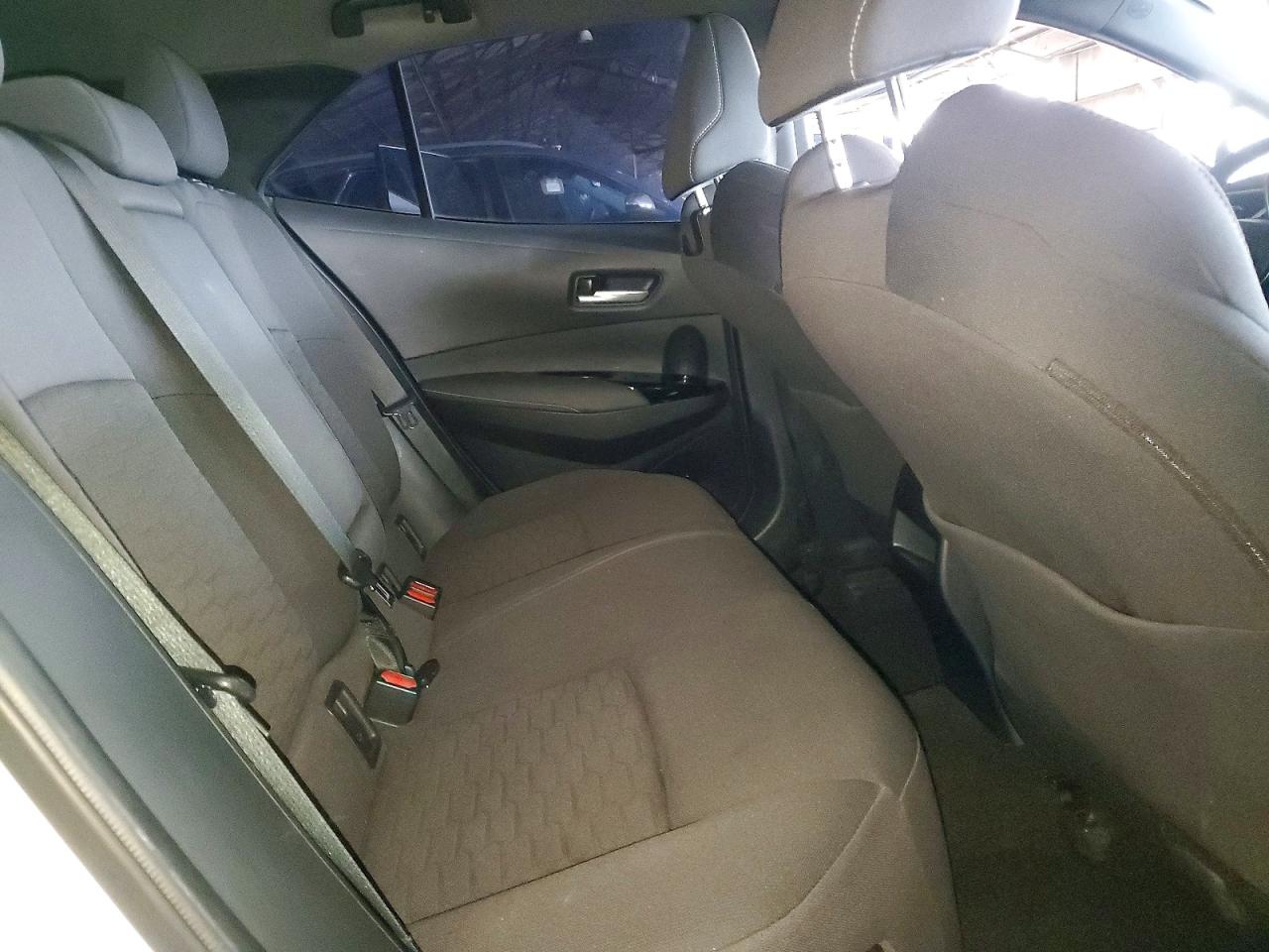 2021 TOYOTA COROLLA SE photo 10