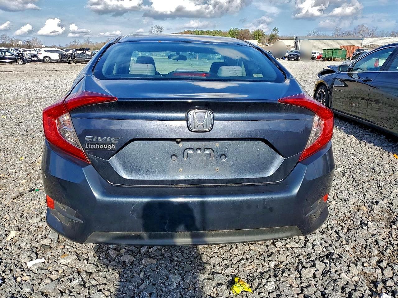 2017 HONDA CIVIC LX photo 6