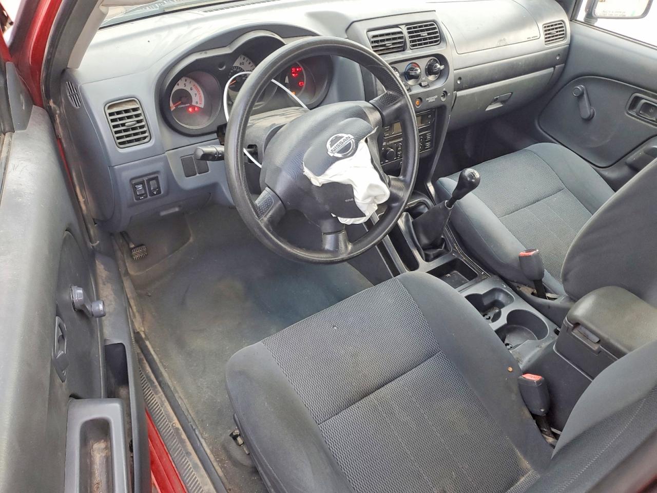 2004 NISSAN FRONTIER KING CAB XE photo 8