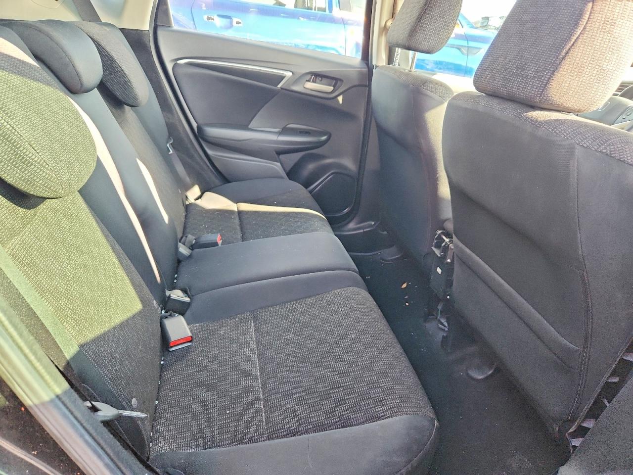 2016 HONDA FIT LX photo 10
