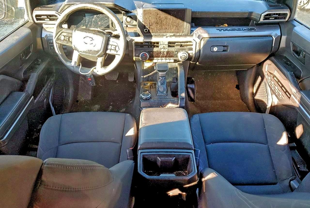 2024 TOYOTA TACOMA DOUBLE CAB photo 15