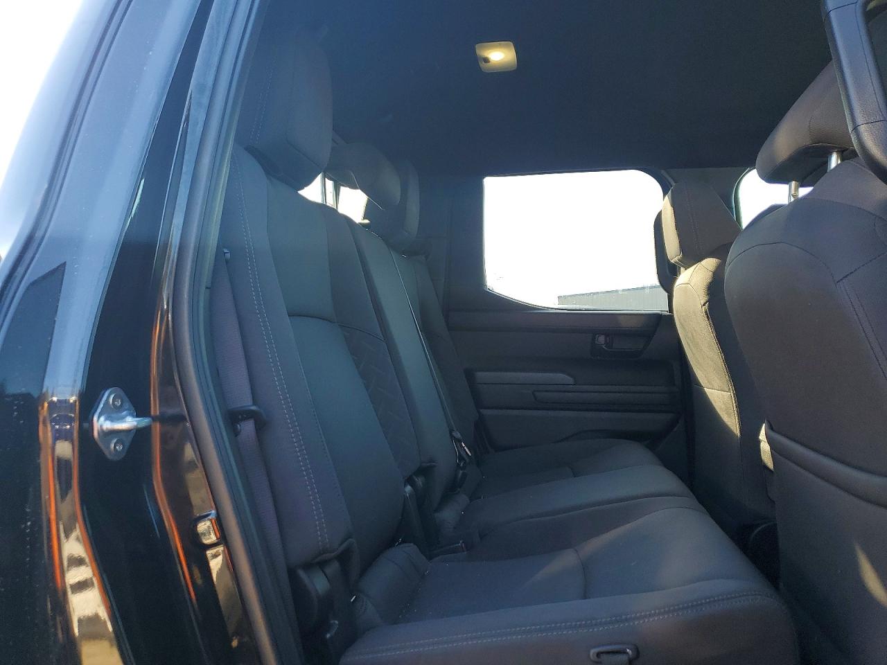 2024 TOYOTA TACOMA DOUBLE CAB photo 19