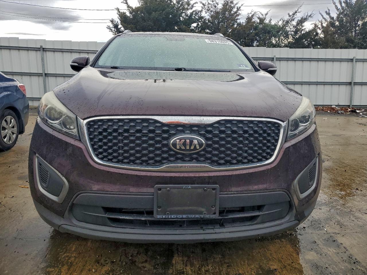 2016 KIA SORENTO LX photo 9