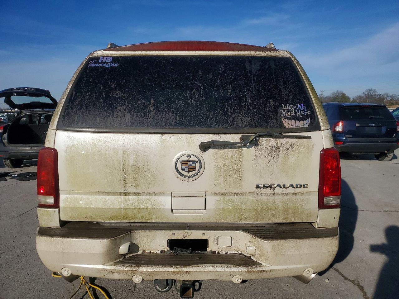 2004 CADILLAC ESCALADE LUXURY photo 6