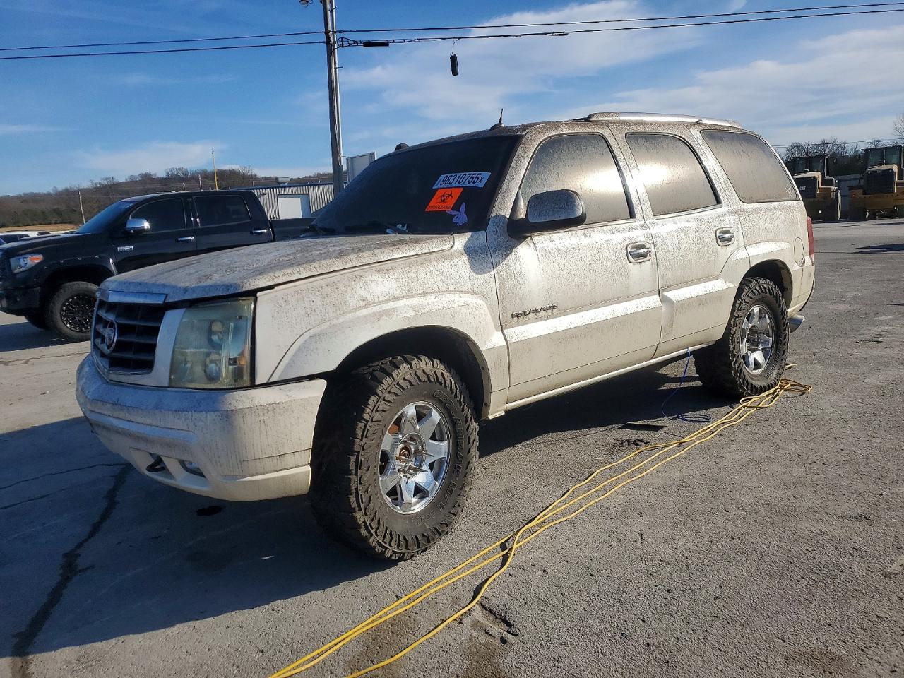 2004 CADILLAC ESCALADE