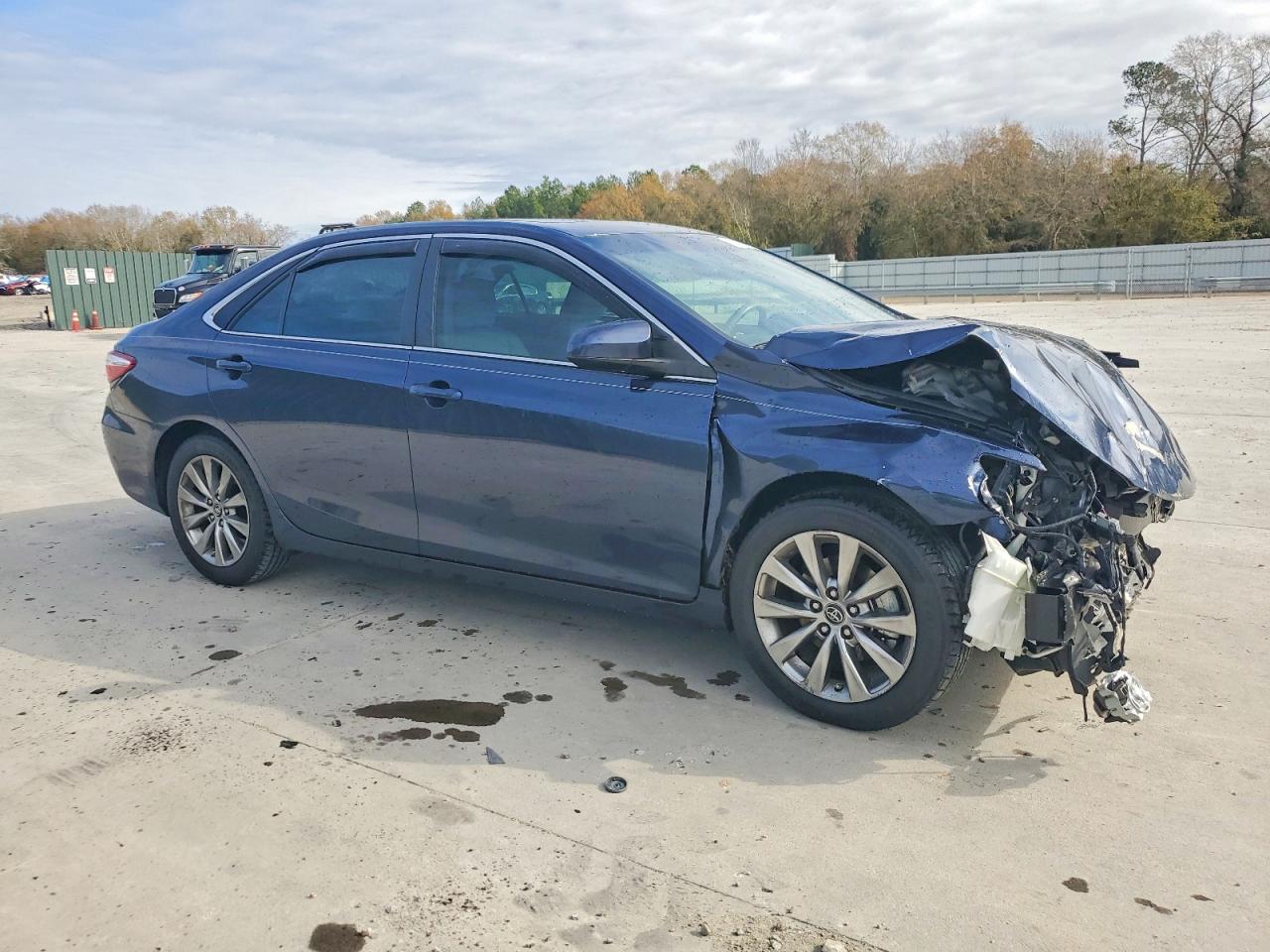 2017 TOYOTA CAMRY XLE V6 photo 7
