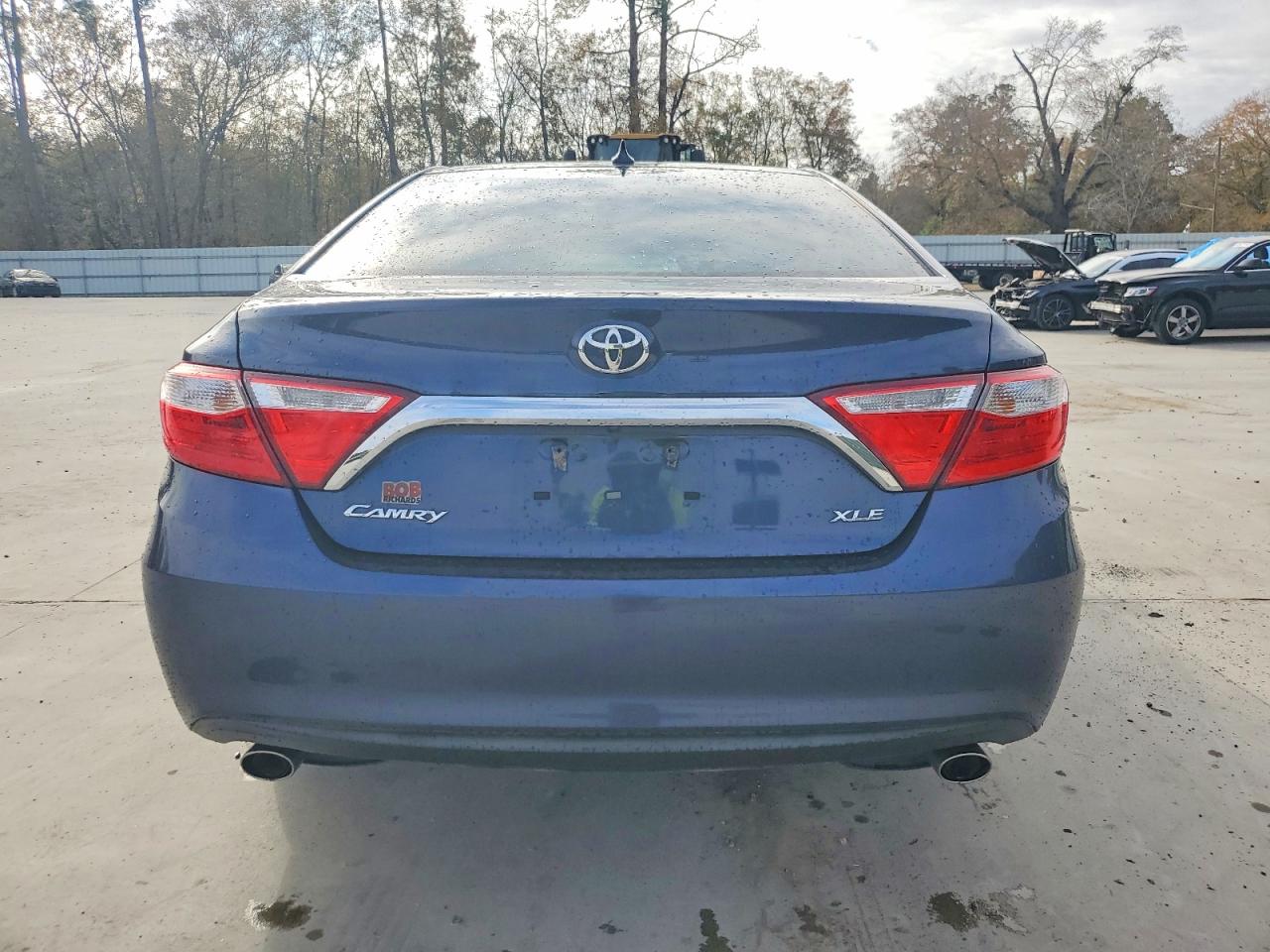 2017 TOYOTA CAMRY XLE V6 photo 11