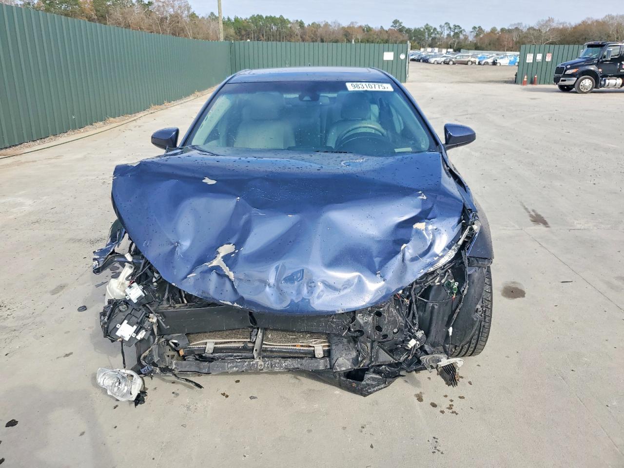 2017 TOYOTA CAMRY XLE V6 photo 9
