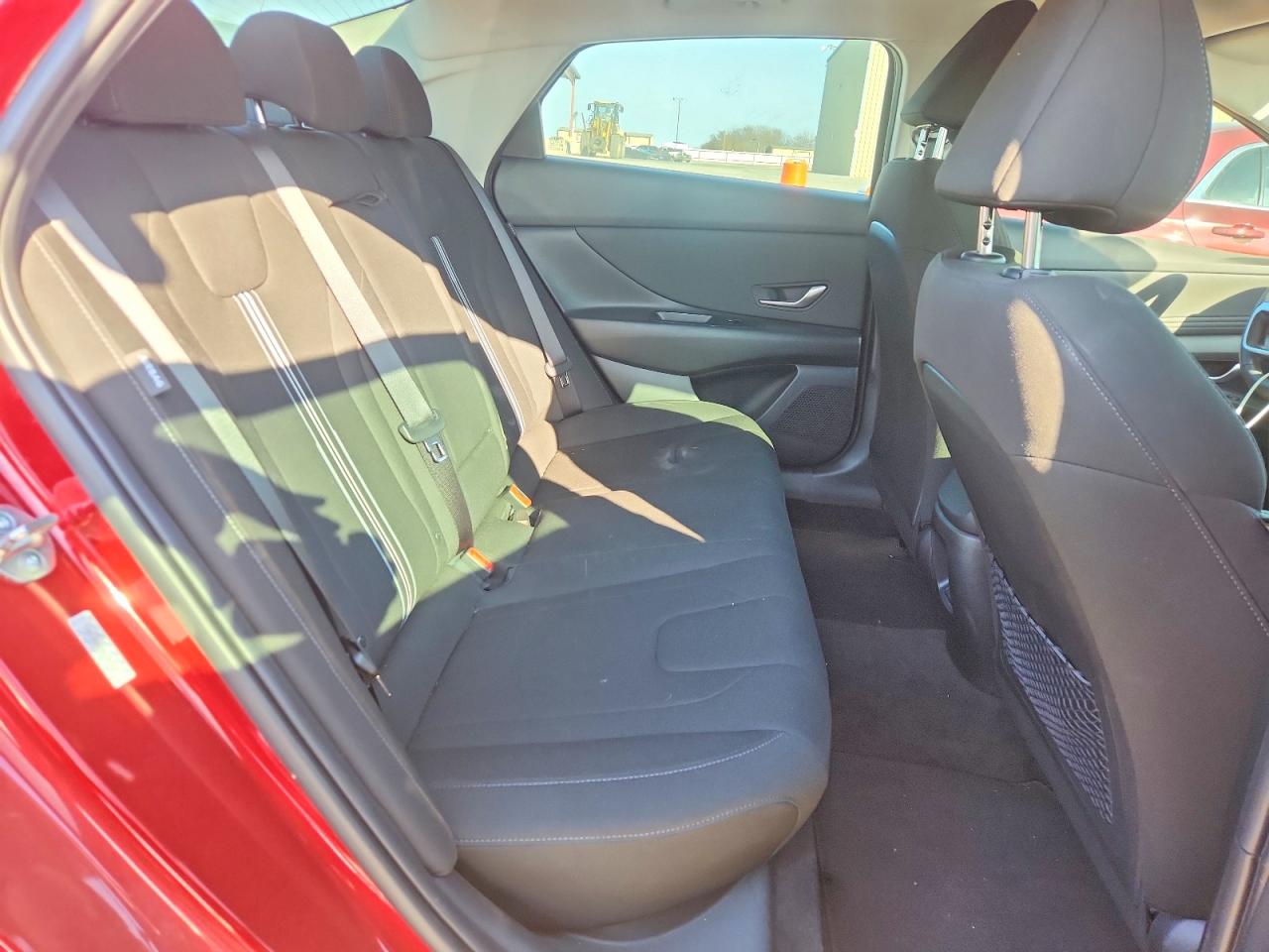 2024 HYUNDAI ELANTRA SEL photo 10