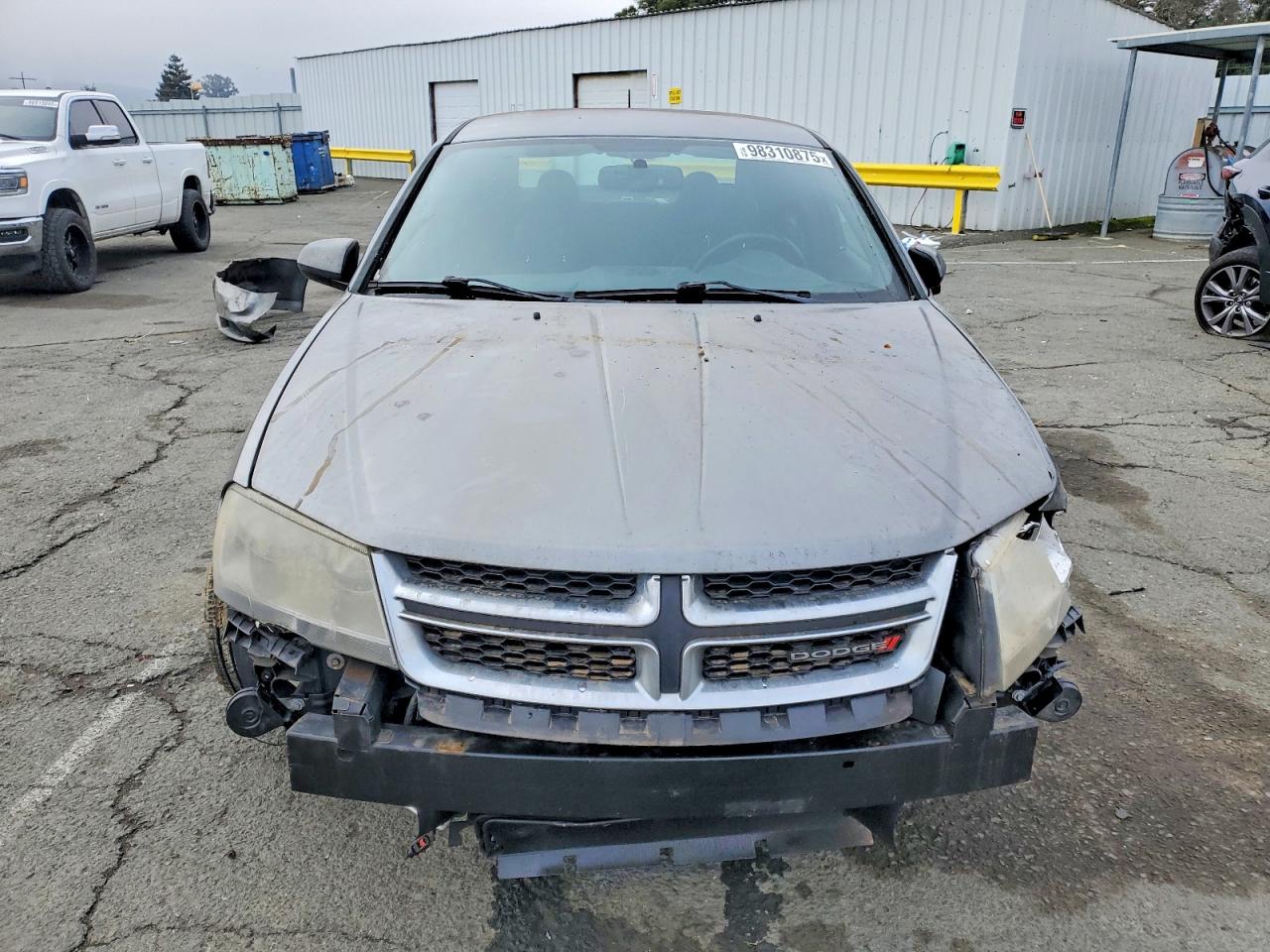 2012 DODGE AVENGER SXT photo 5