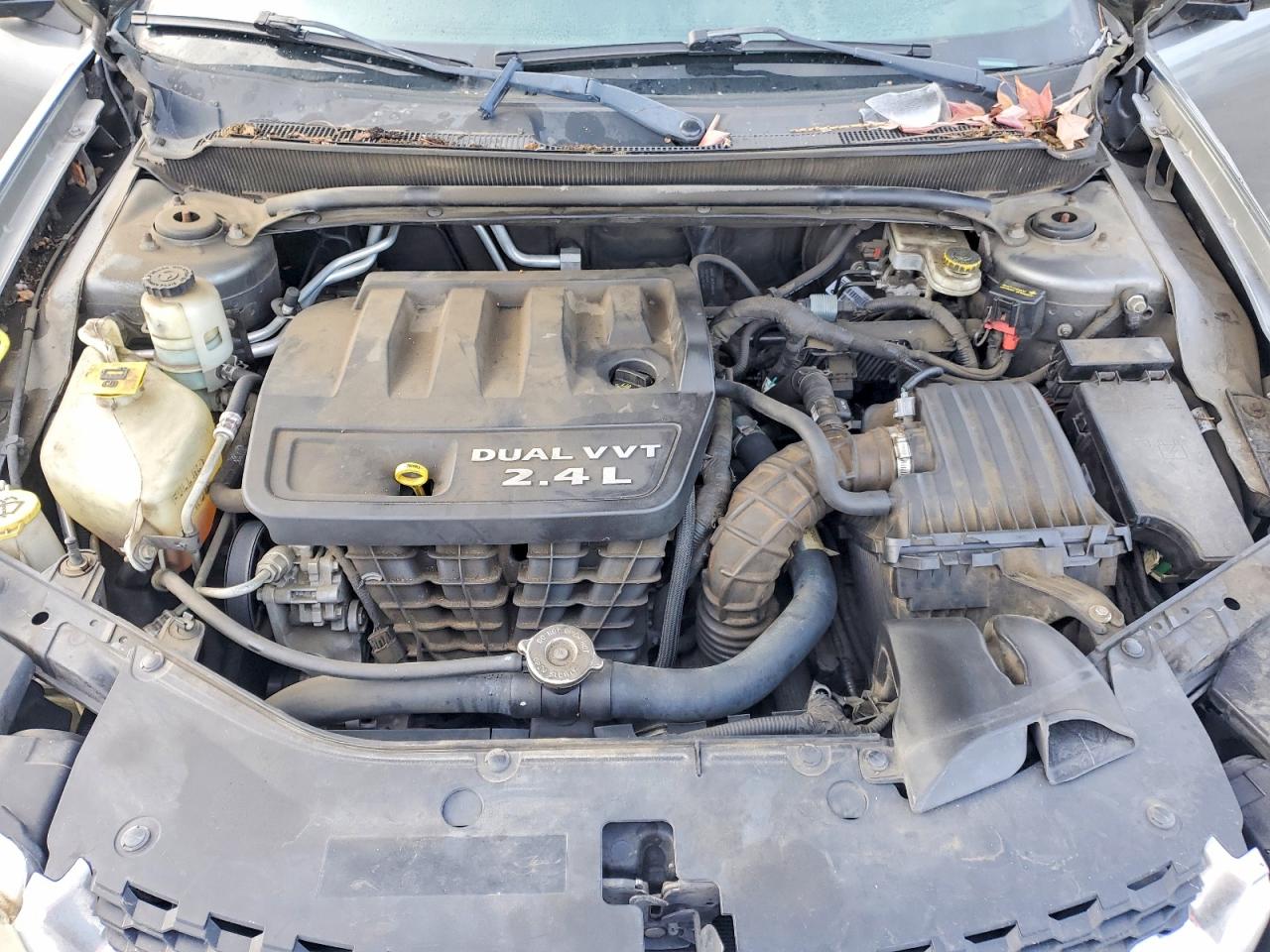 2012 DODGE AVENGER SXT photo 11