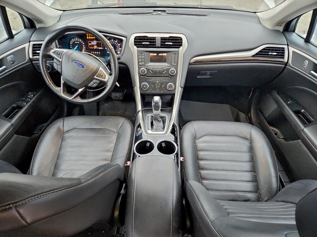 2013 FORD FUSION SE photo 8