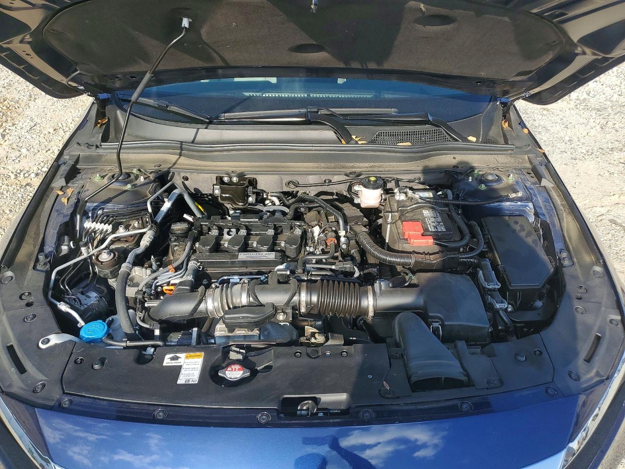 2018 HONDA ACCORD TOURING photo 31