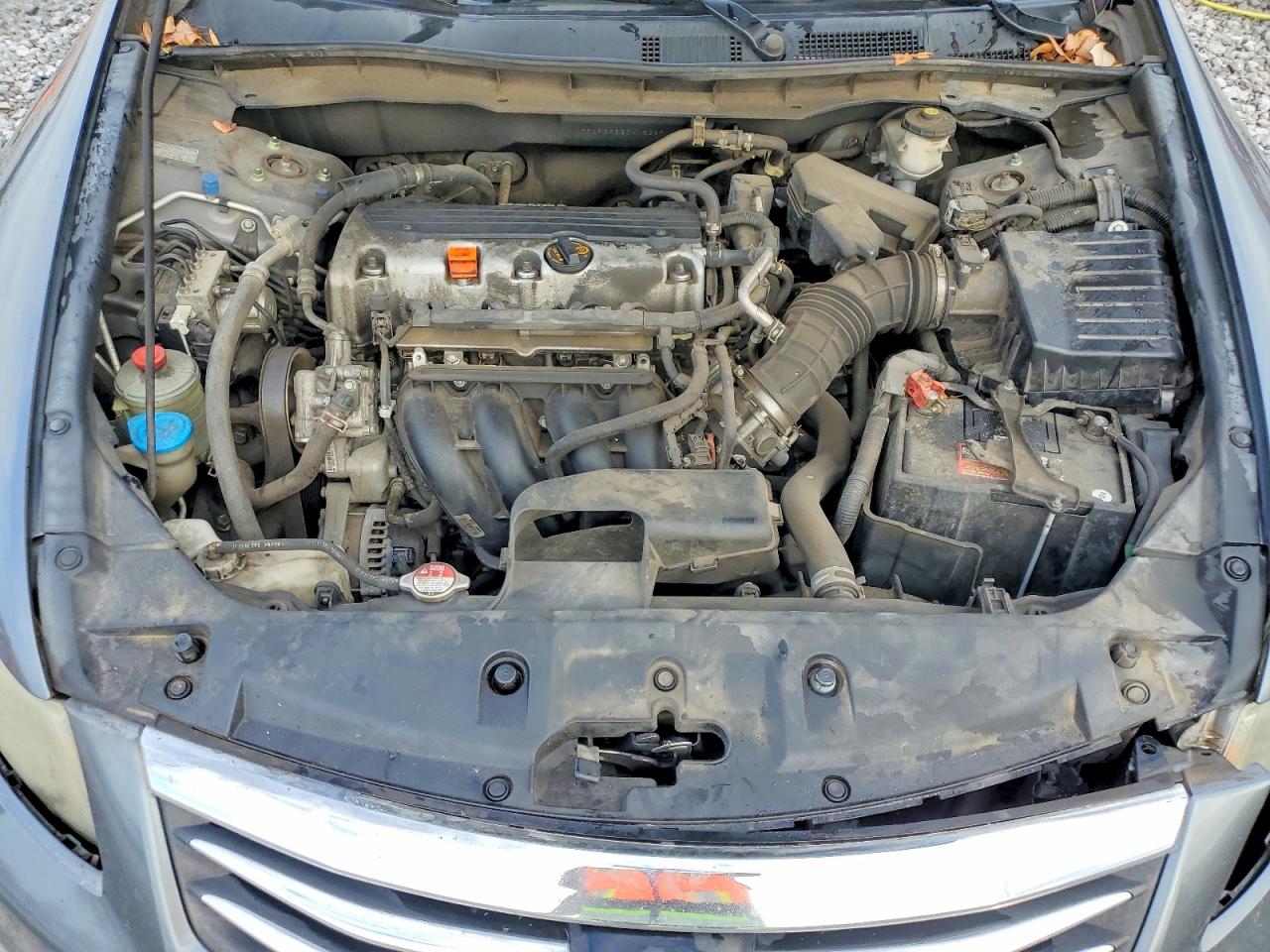 2012 HONDA ACCORD LX photo 11