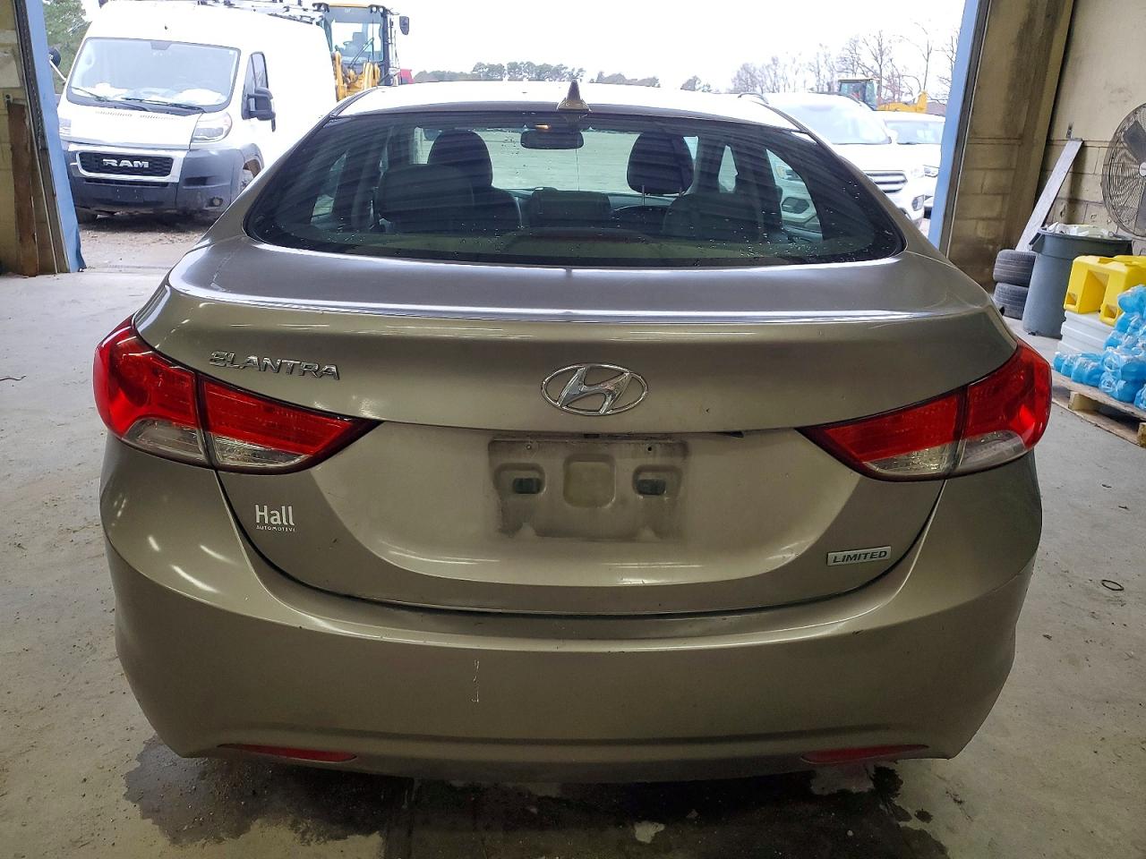 2012 HYUNDAI ELANTRA GLS photo 6