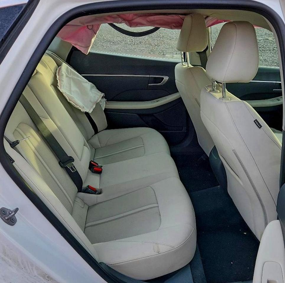 2024 HYUNDAI SONATA SEL photo 28