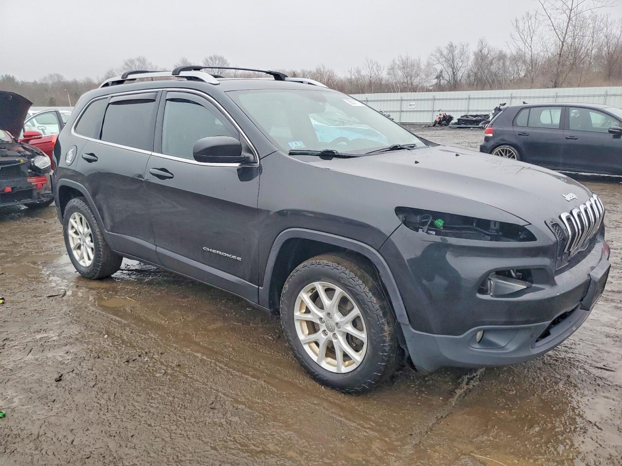 2016 JEEP CHEROKEE LATITUDE photo 4