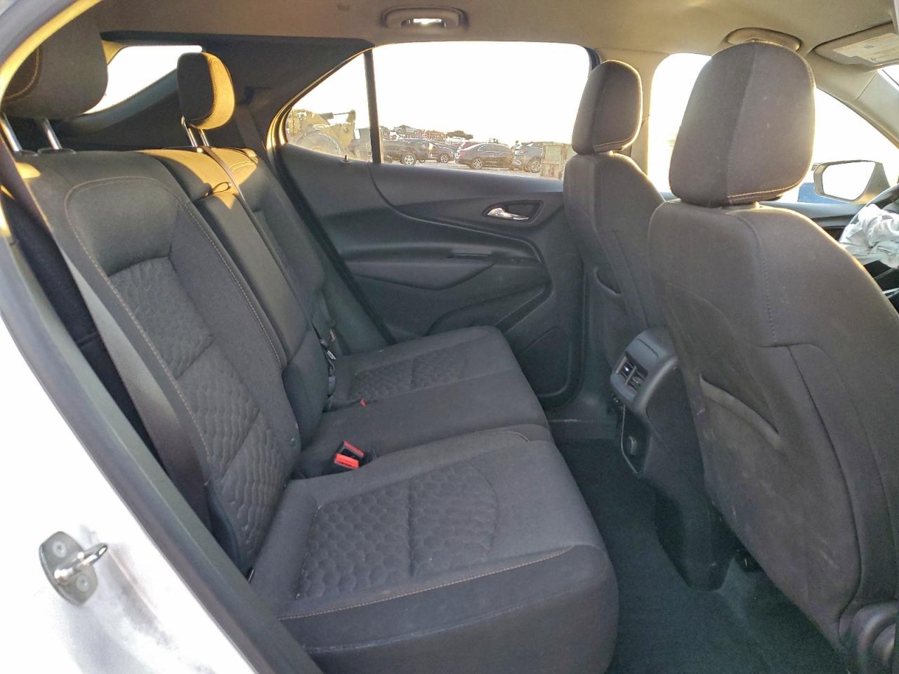 2018 CHEVROLET EQUINOX LT photo 11