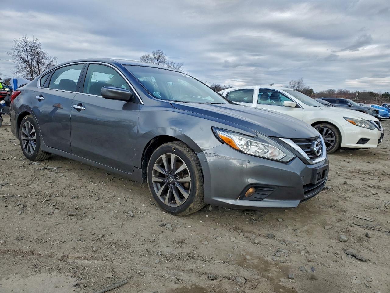 2017 NISSAN ALTIMA 2.5 photo 4