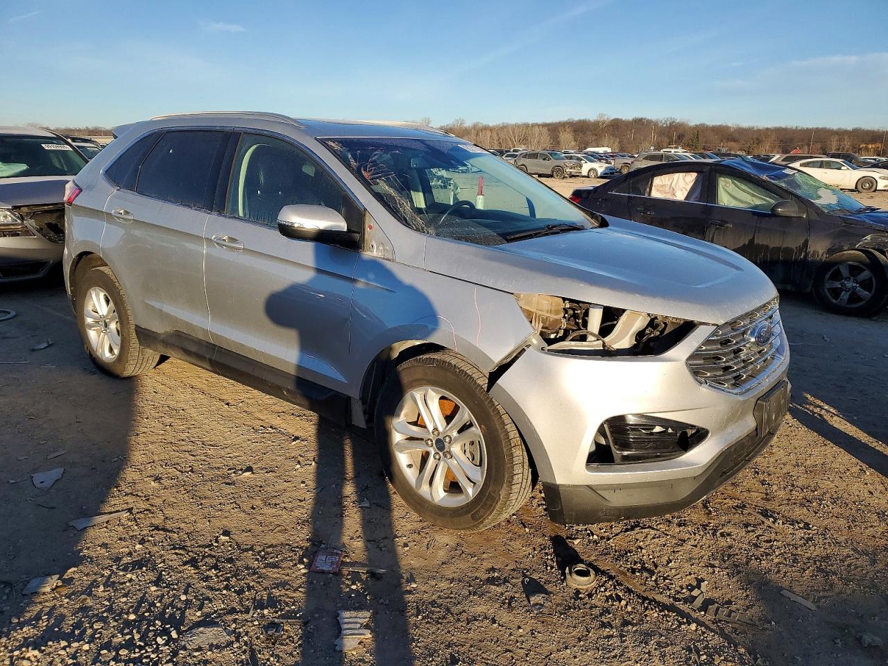 2019 FORD EDGE SEL photo 4