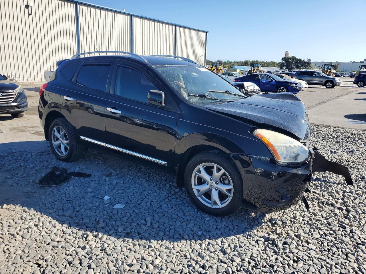 2011 NISSAN ROGUE S photo 4