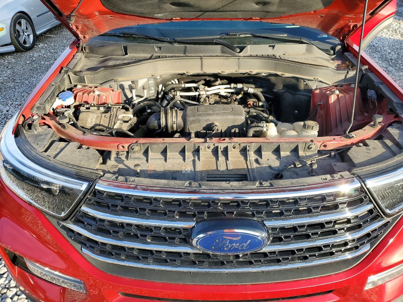 2021 FORD EXPLORER XLT photo 12