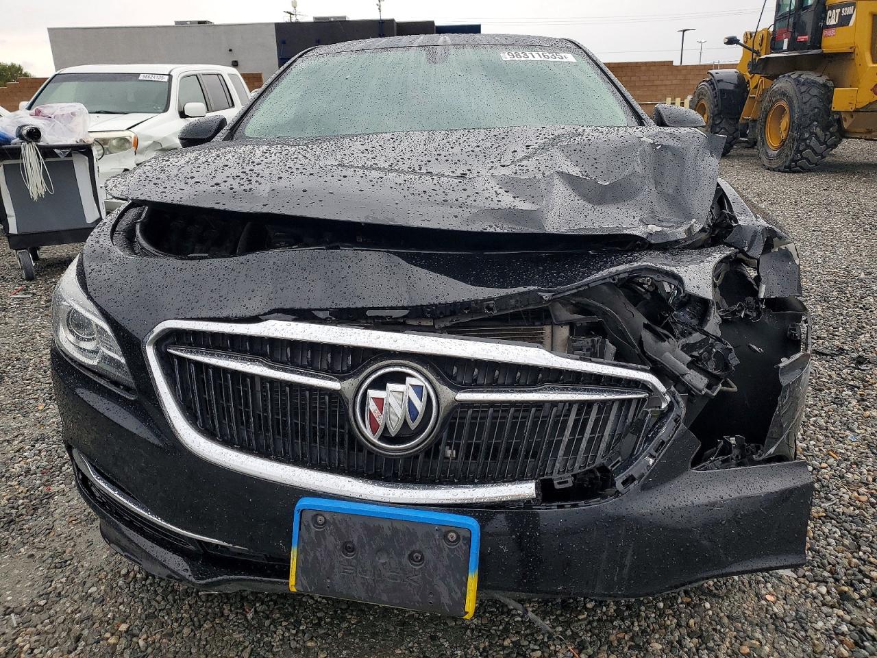 2017 BUICK LACROSSE ESSENCE photo 5