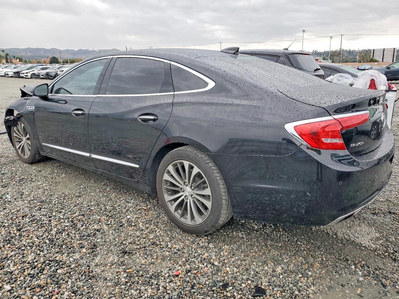 2017 BUICK LACROSSE ESSENCE photo 2