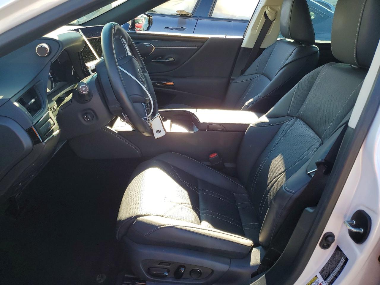 2024 LEXUS ES 350 BASE photo 7