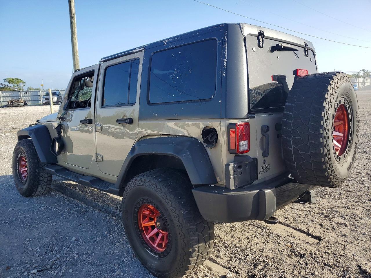 2018 JEEP WRANGLER UNLIMITED SPORT photo 2