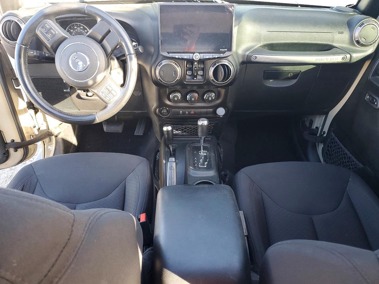 2018 JEEP WRANGLER UNLIMITED SPORT photo 8