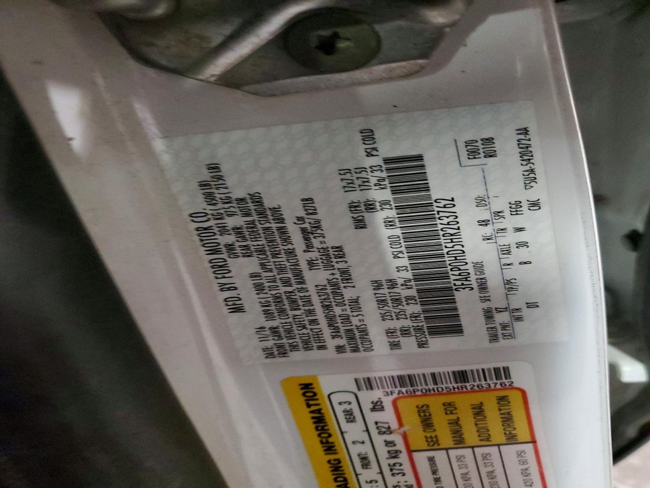 2017 FORD FUSION SE photo 12