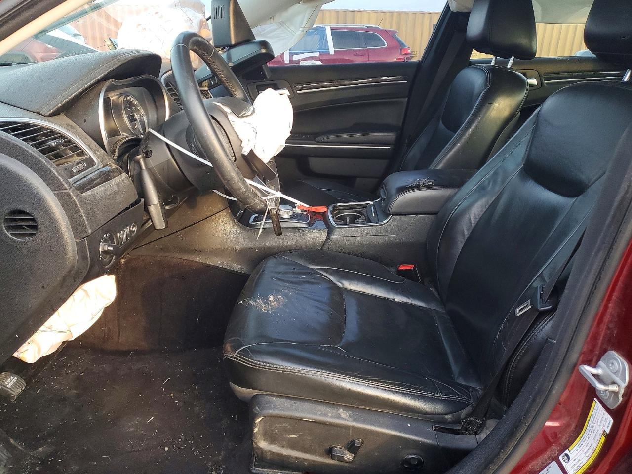 2016 CHRYSLER 300 LIMITED photo 25
