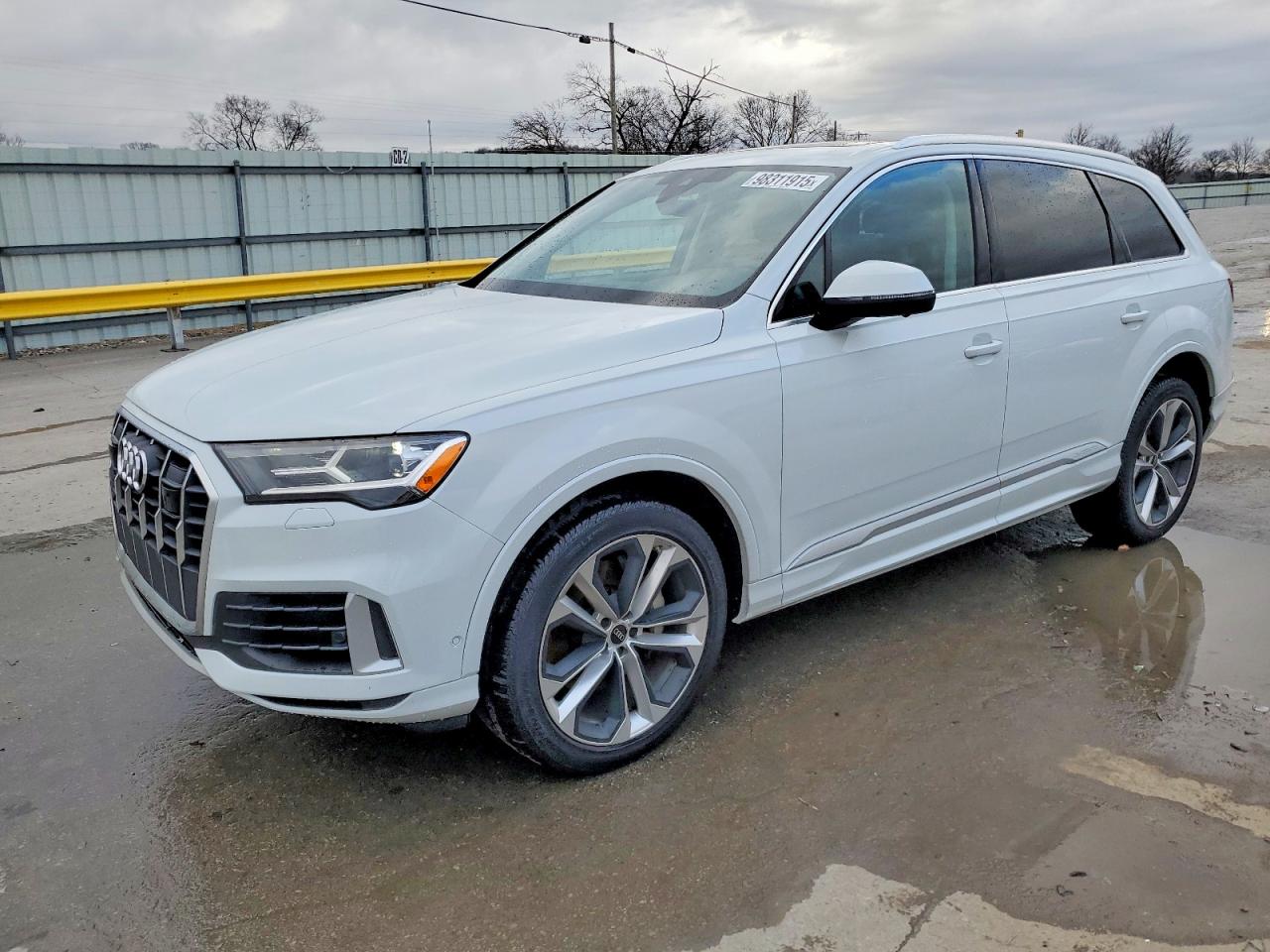 2023 AUDI Q7