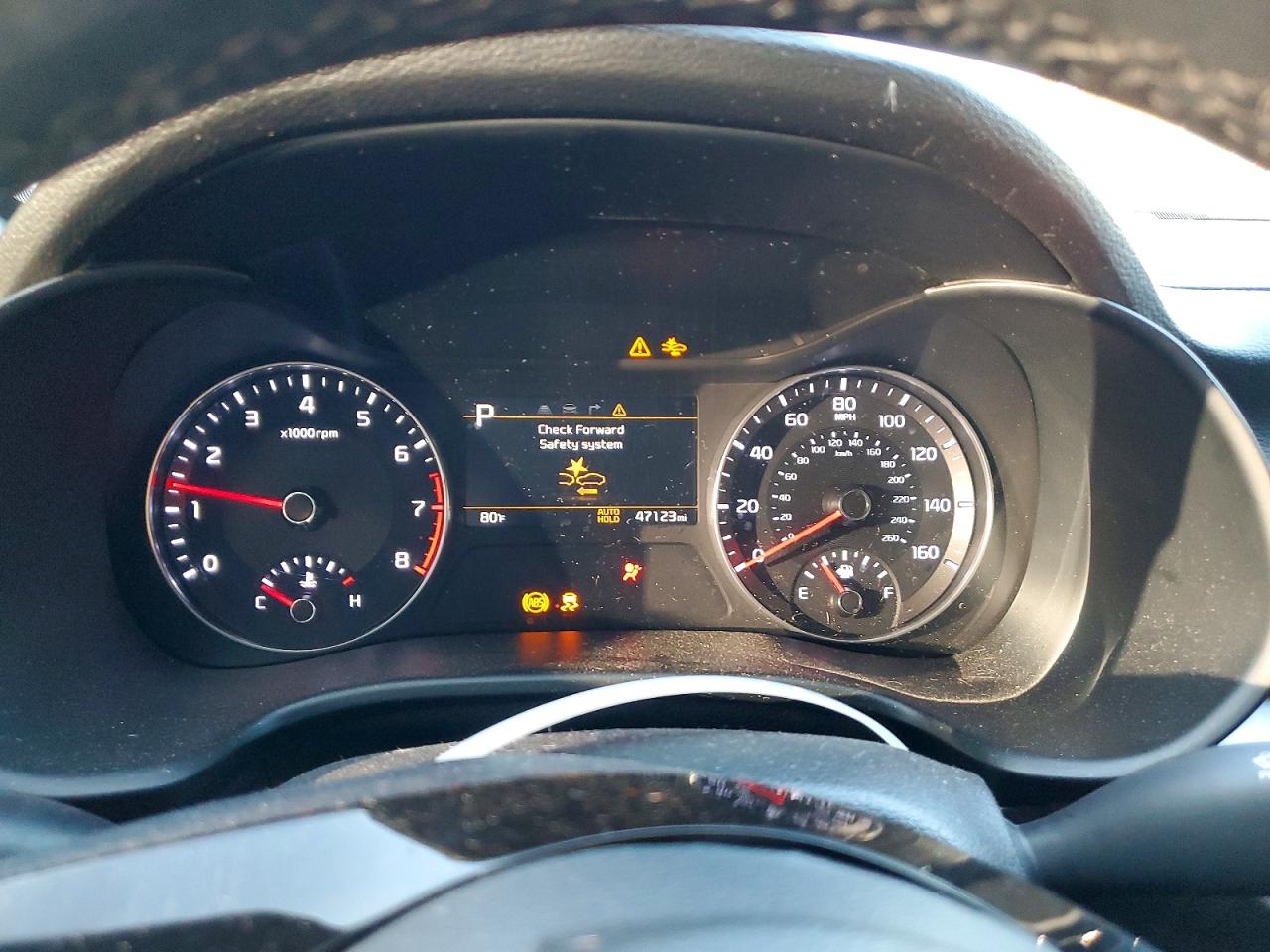 2024 KIA FORTE GT LINE photo 9
