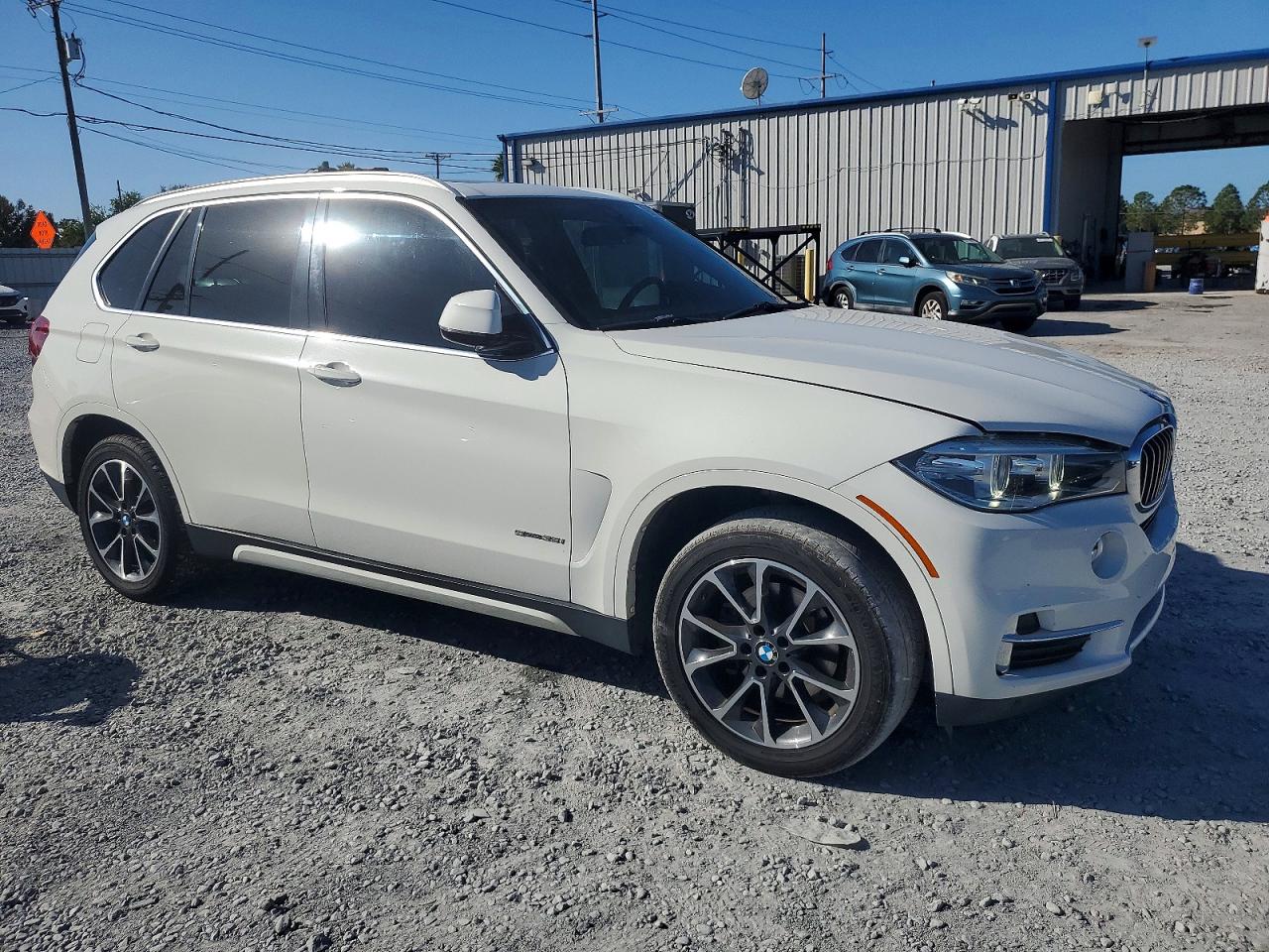 2017 BMW X5 SDRIVE35I photo 4