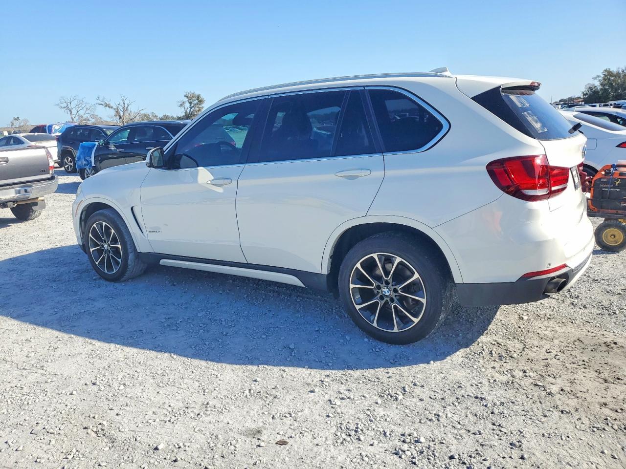 2017 BMW X5 SDRIVE35I photo 2