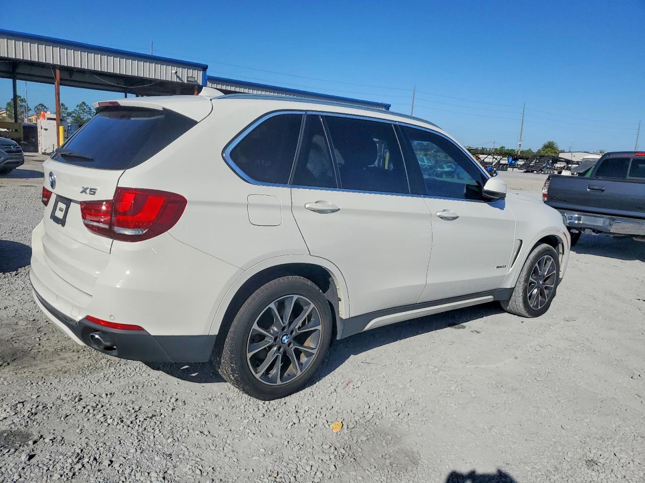 2017 BMW X5 SDRIVE35I photo 3
