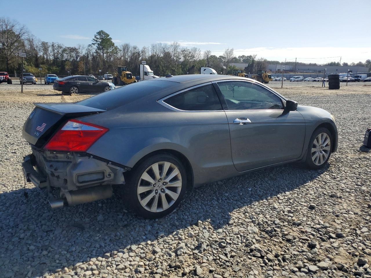 2010 HONDA ACCORD EXL photo 3