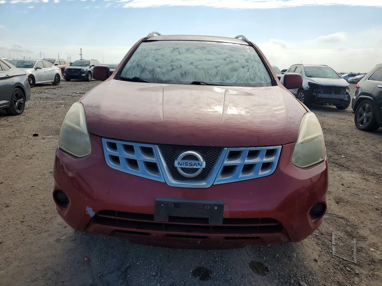 2011 NISSAN ROGUE S photo 5