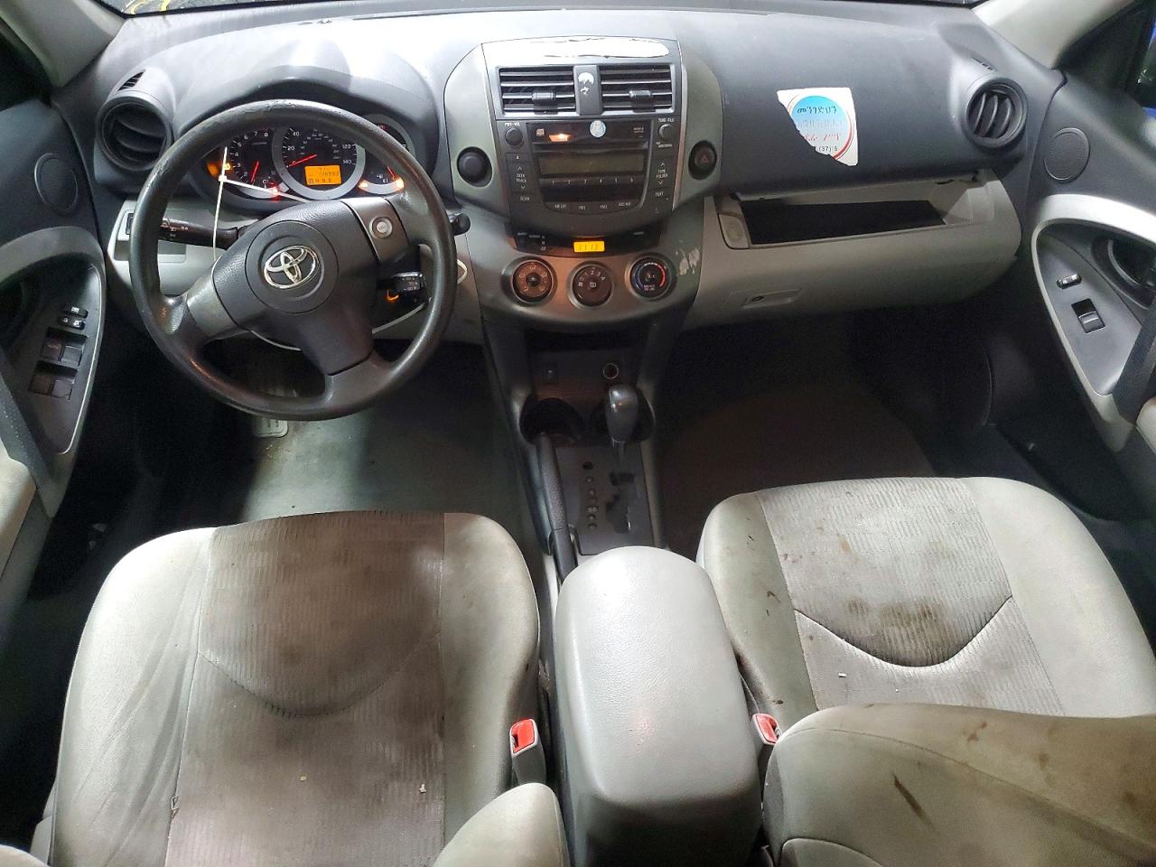 2010 TOYOTA RAV4 photo 8