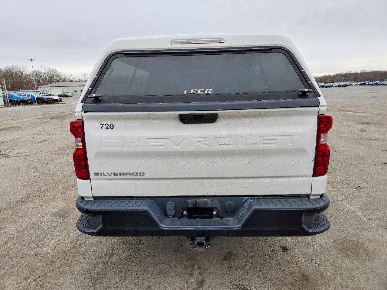 2020 CHEVROLET SILVERADO K1500 photo 6