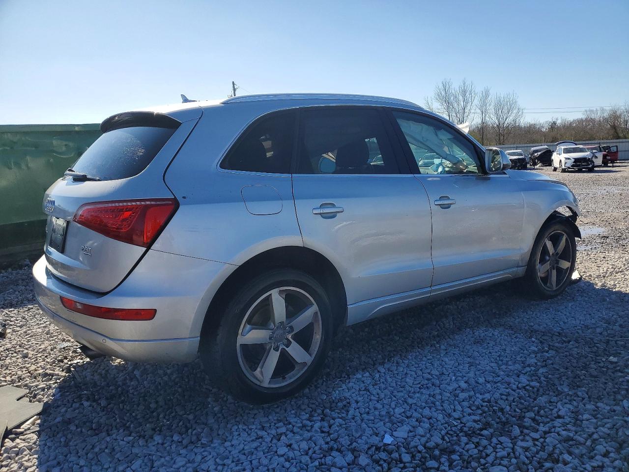 2012 AUDI Q5 PREMIUM PLUS photo 3