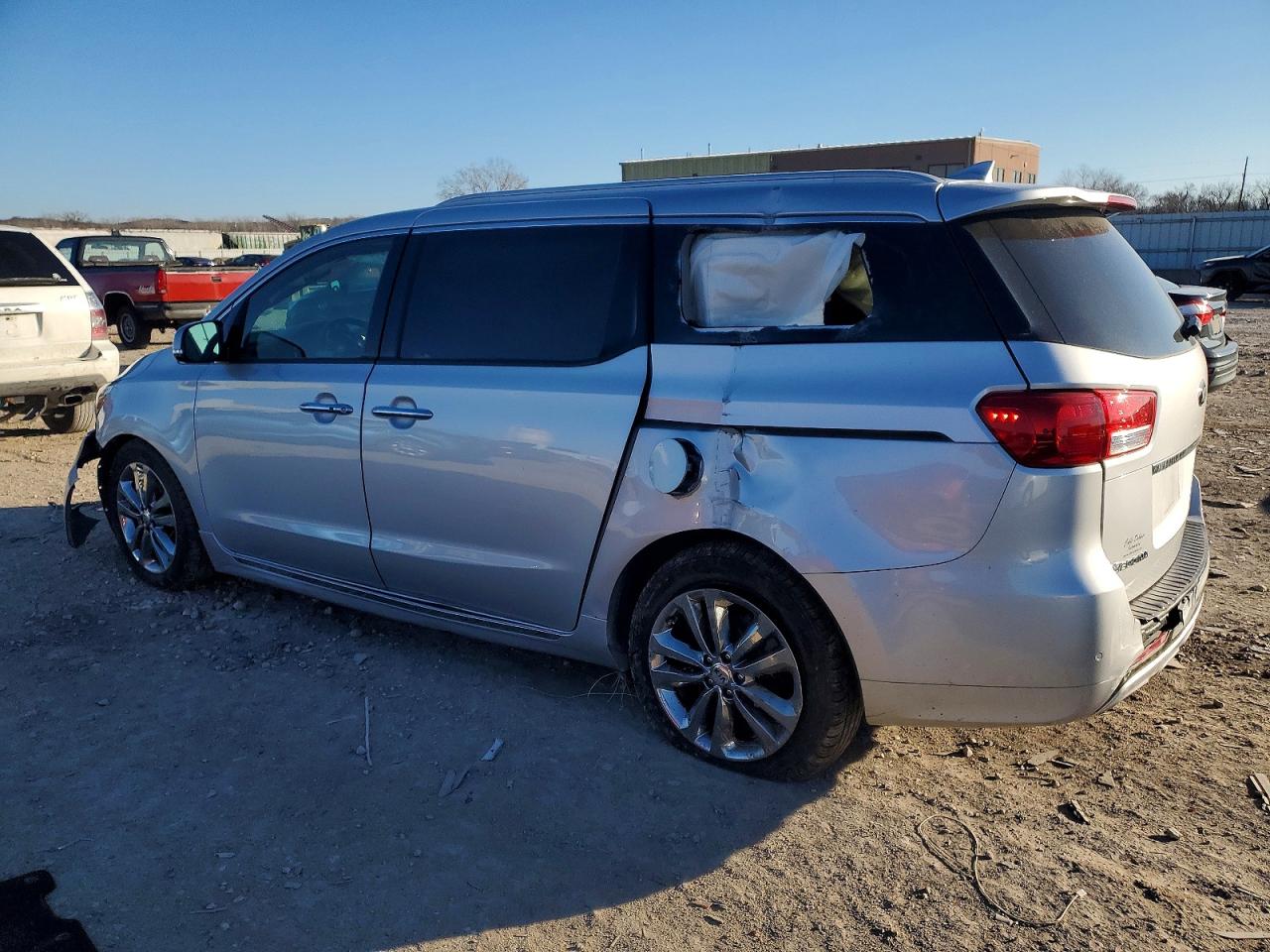 2018 KIA SEDONA SXL photo 2