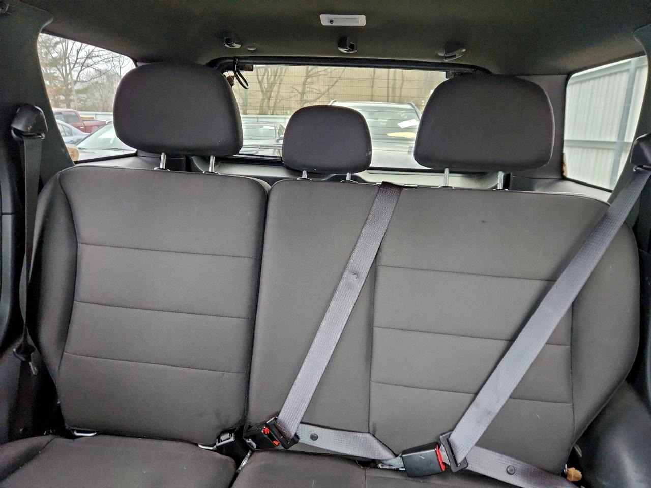2012 FORD ESCAPE XLT photo 10