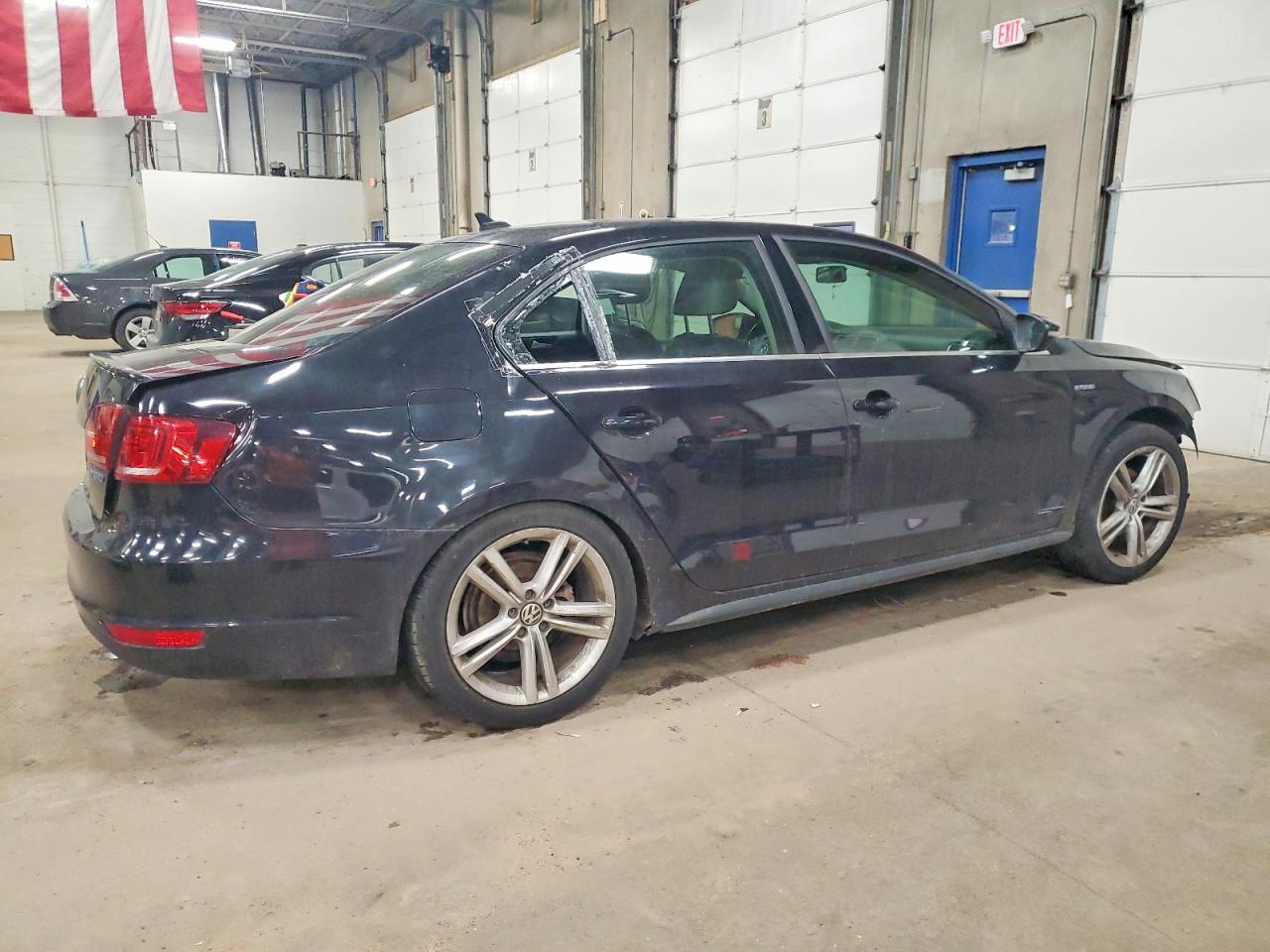 2014 VOLKSWAGEN JETTA HYBRID photo 3