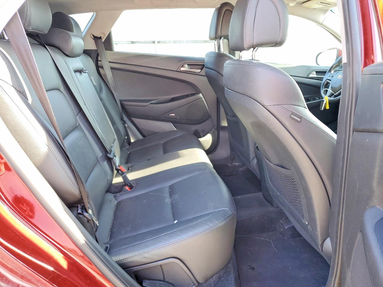 2018 HYUNDAI TUCSON VALUE photo 11